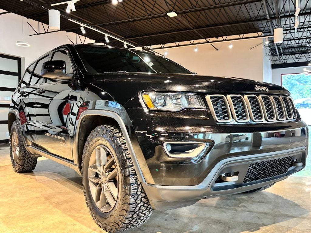 2017 Jeep Grand Cherokee 75th Anniversary Edition