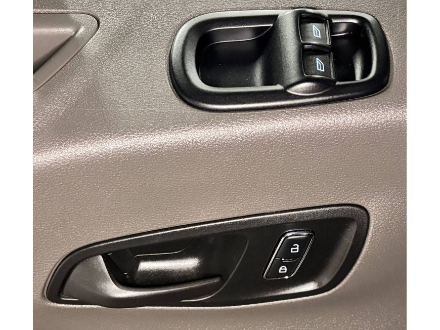 2023 Ford Transit Wagon XLT