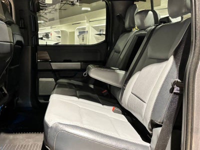 2025 Ford F-150 Lightning LARIAT