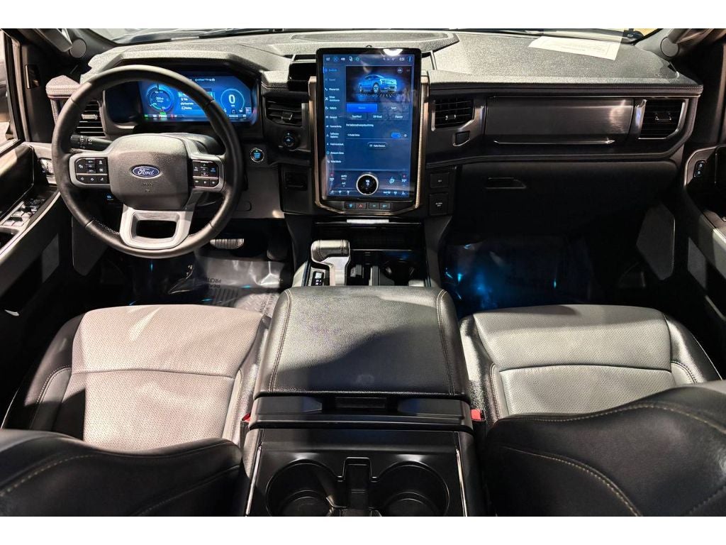 2025 Ford F-150 Lightning LARIAT