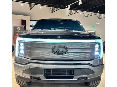 2025 Ford F-150 Lightning LARIAT