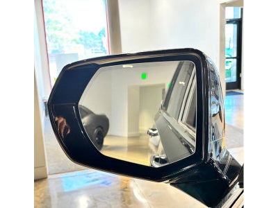 2021 Cadillac Escalade Luxury