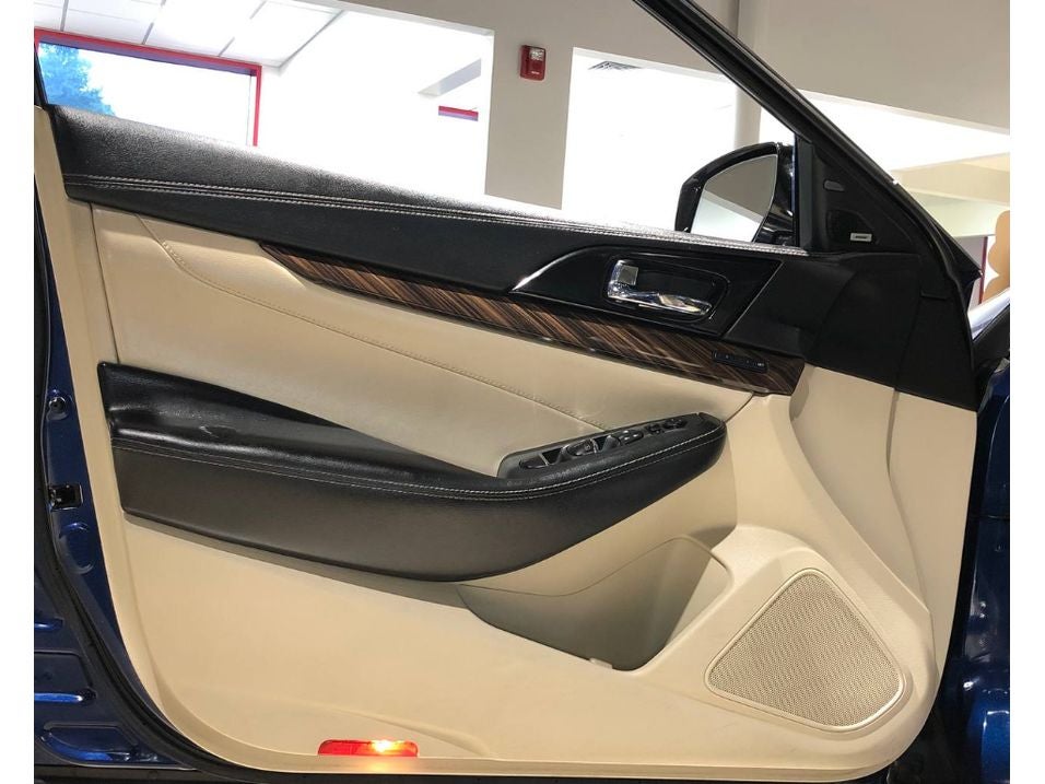 2017 Nissan Maxima Platinum