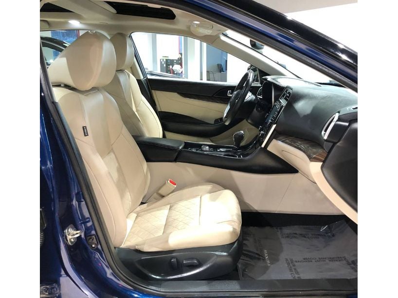 2017 Nissan Maxima Platinum
