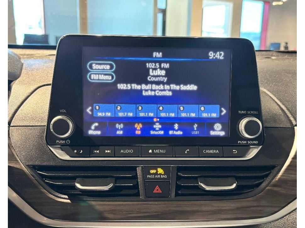 2024 Nissan Altima 2.5 SV