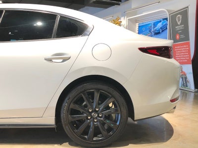 2024 Mazda Mazda3 2.5 Carbon Turbo