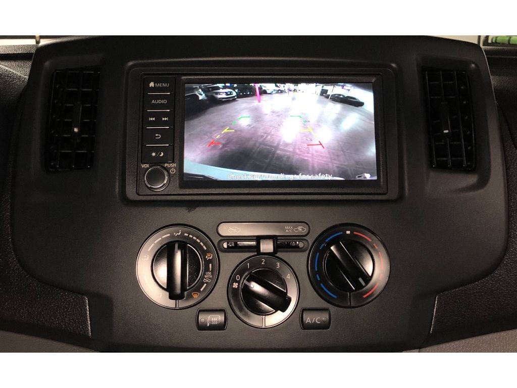 2021 Nissan NV200 SV