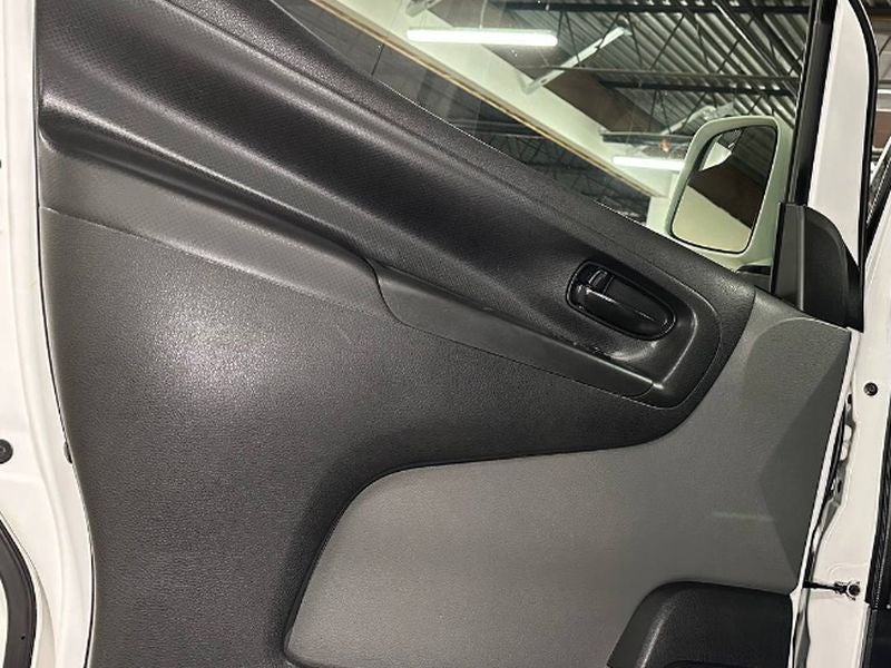 2021 Nissan NV200 SV