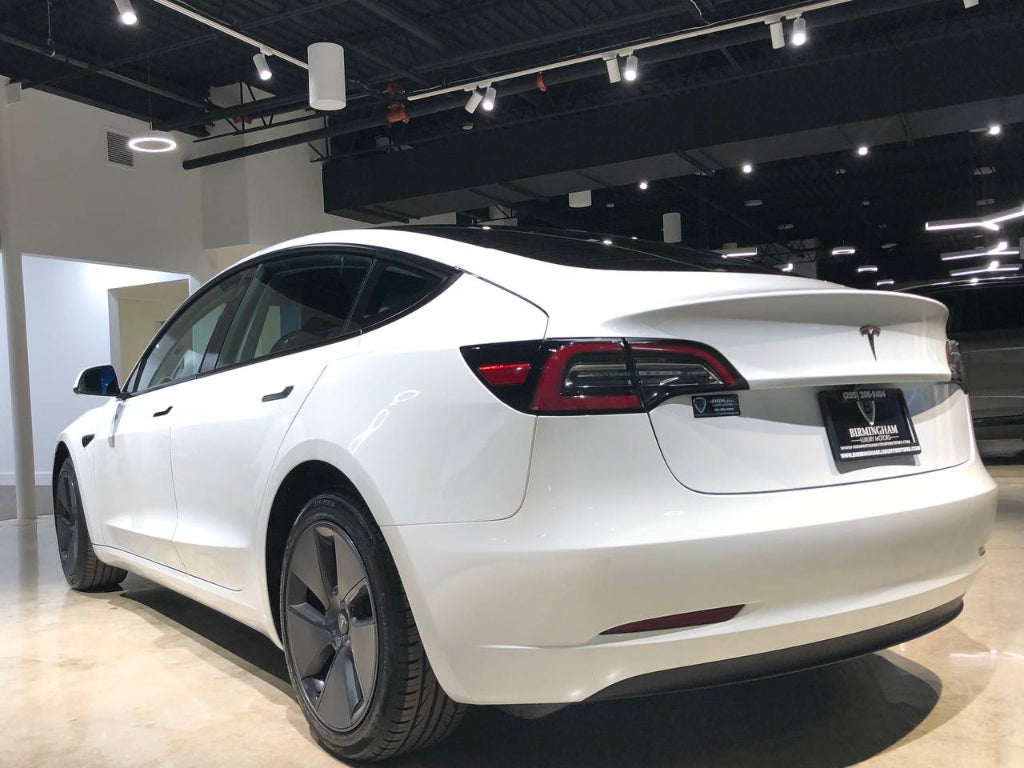 2023 Tesla Model 3 Base