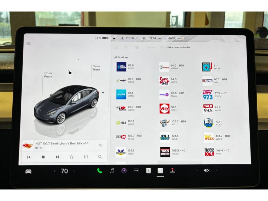 2023 Tesla Model 3 Base
