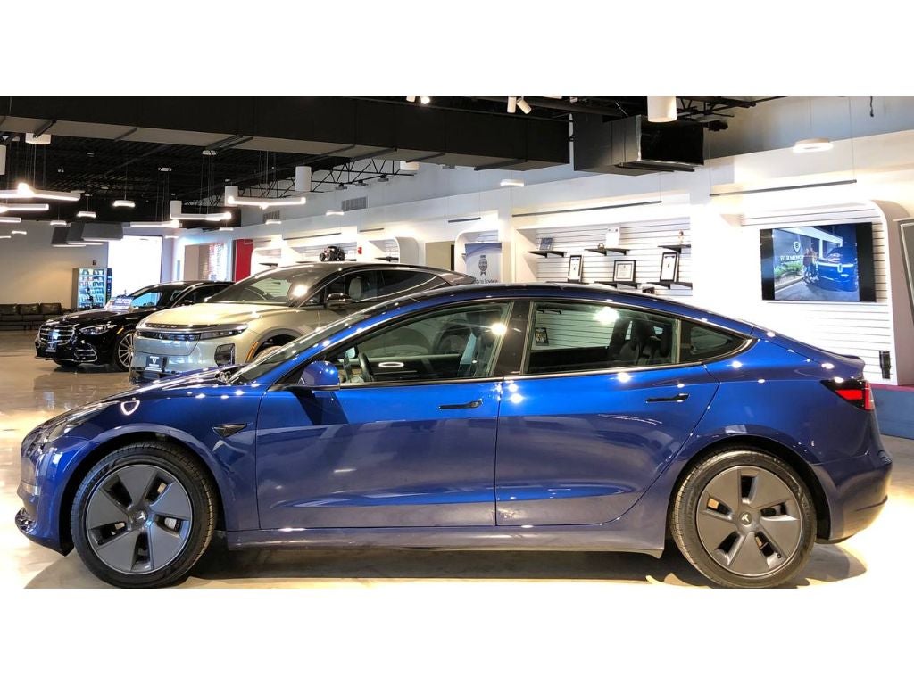 2023 Tesla Model 3 Base