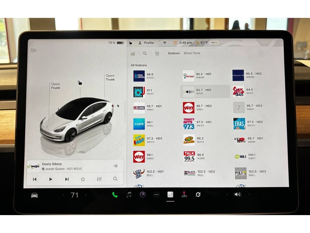 2023 Tesla Model 3 Base