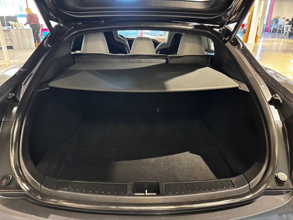 2016 Tesla Model S P90D