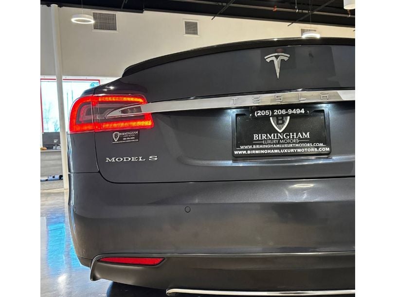 2016 Tesla Model S P90D