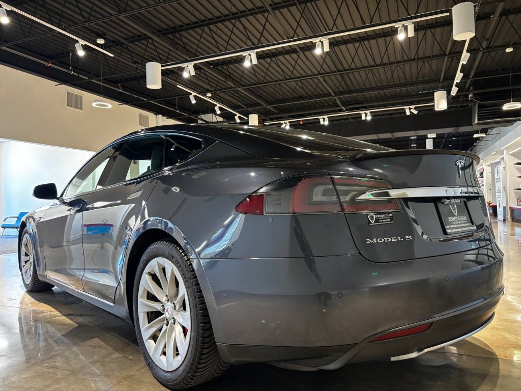 2016 Tesla Model S P90D