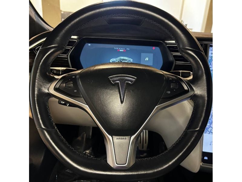 2016 Tesla Model S P90D