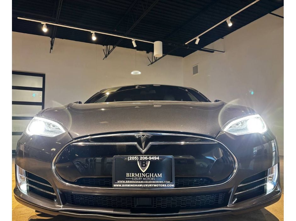 2016 Tesla Model S P90D