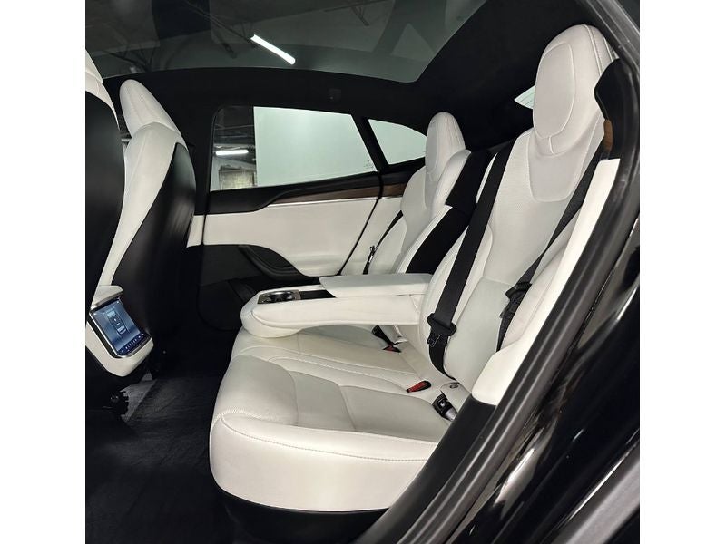 2023 Tesla Model S Base