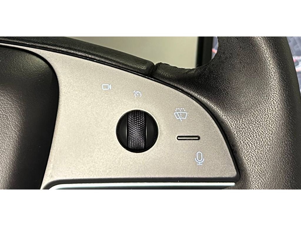 2023 Tesla Model S Base