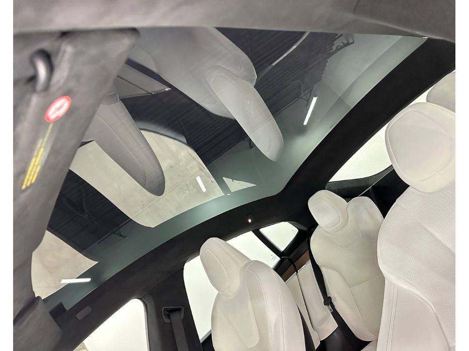 2023 Tesla Model S Base