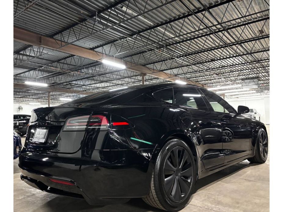 2024 Tesla Model S Base