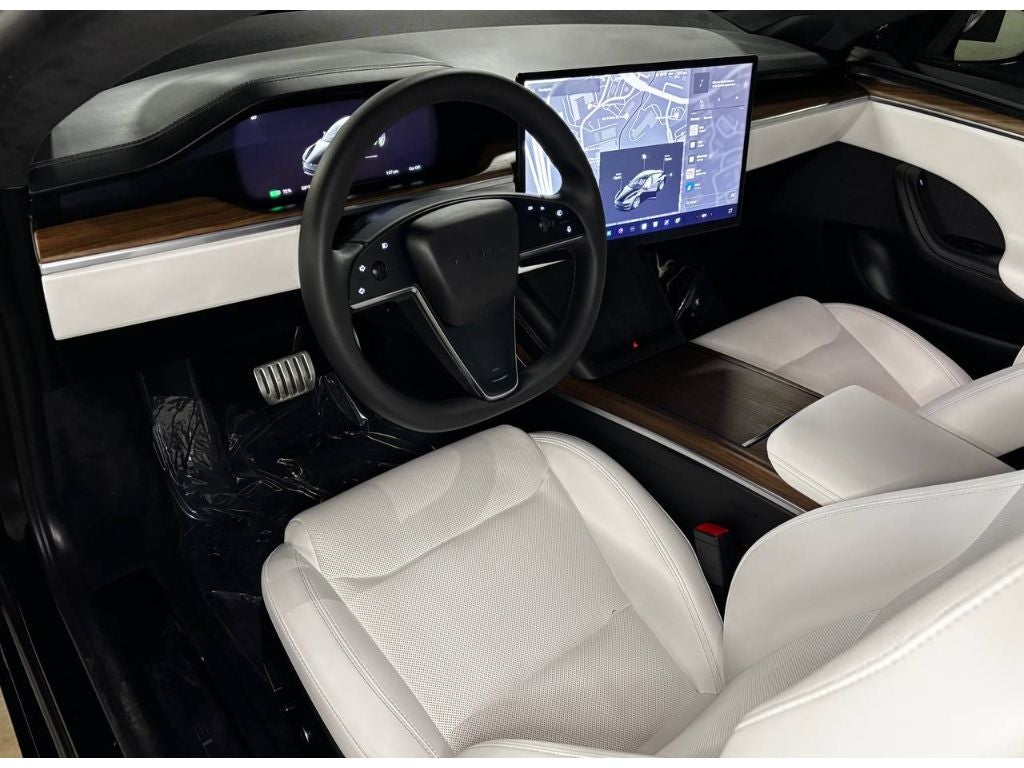 2024 Tesla Model S Base