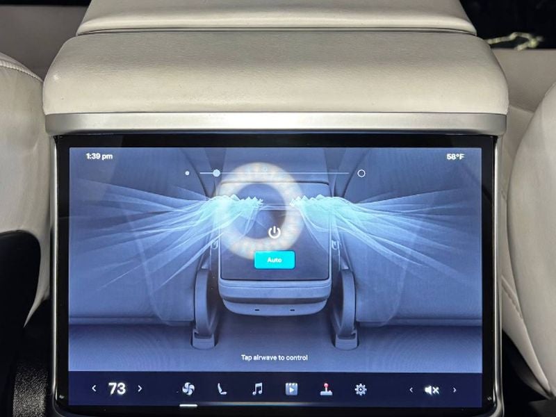 2024 Tesla Model S Base