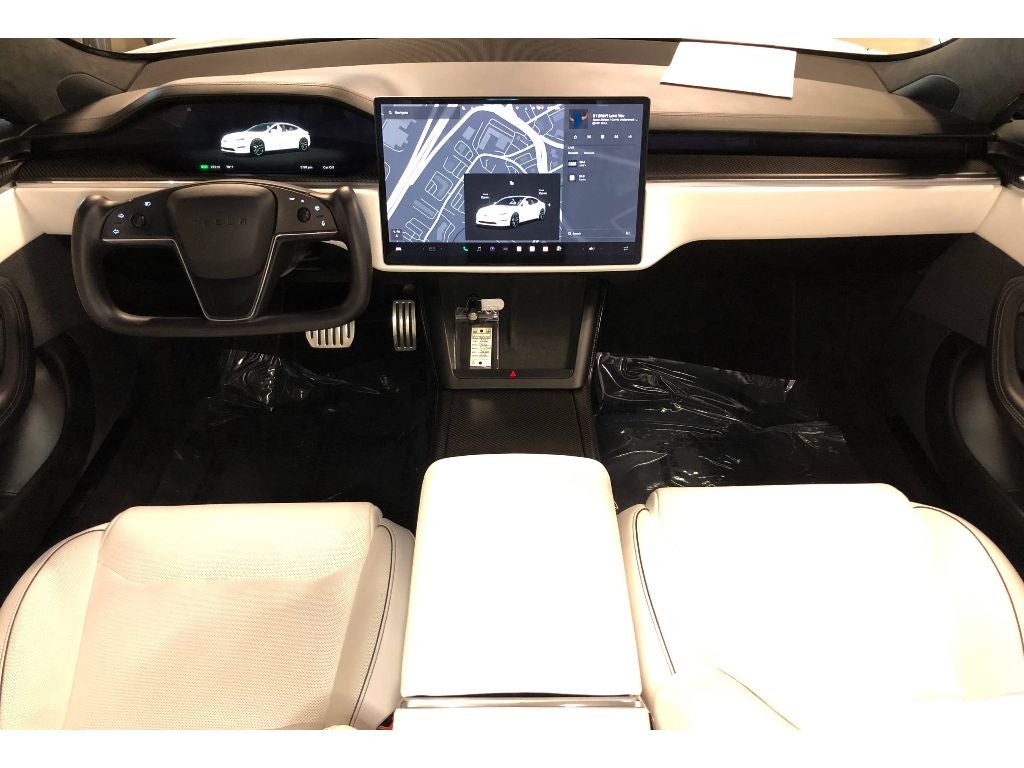 2022 Tesla Model S Plaid