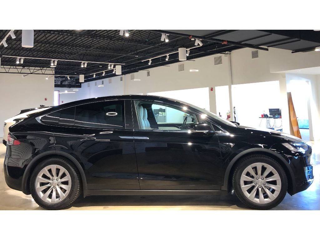 2018 Tesla Model X Long Range