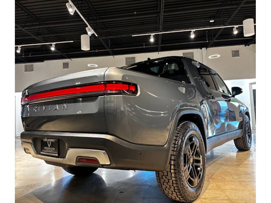 2023 Rivian R1T Adventure