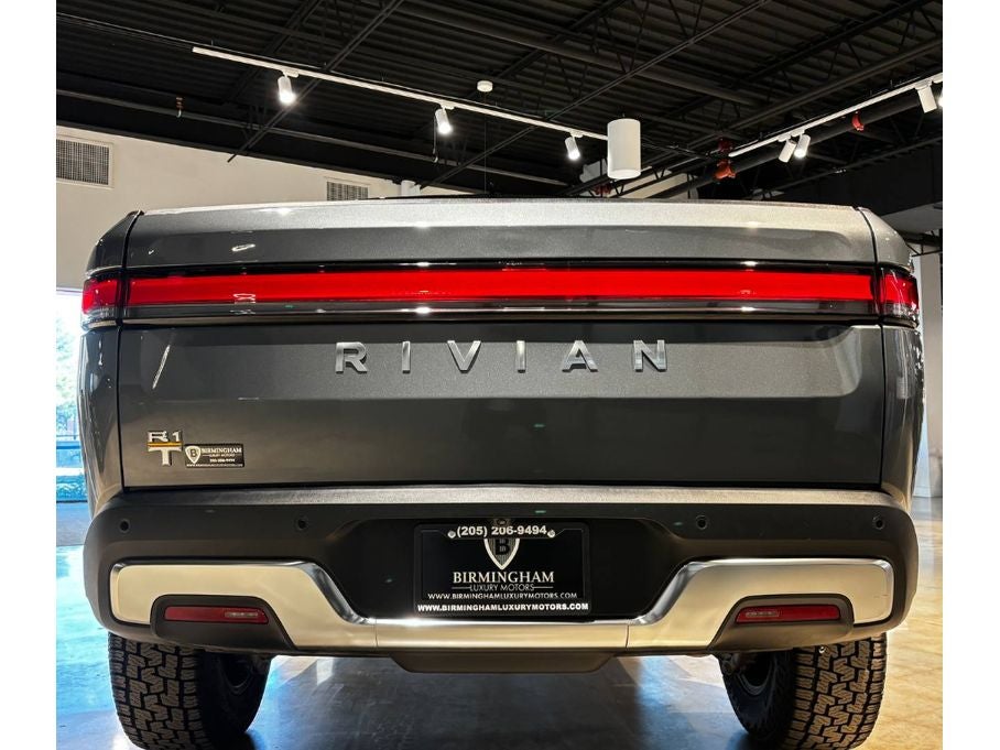 2023 Rivian R1T Adventure