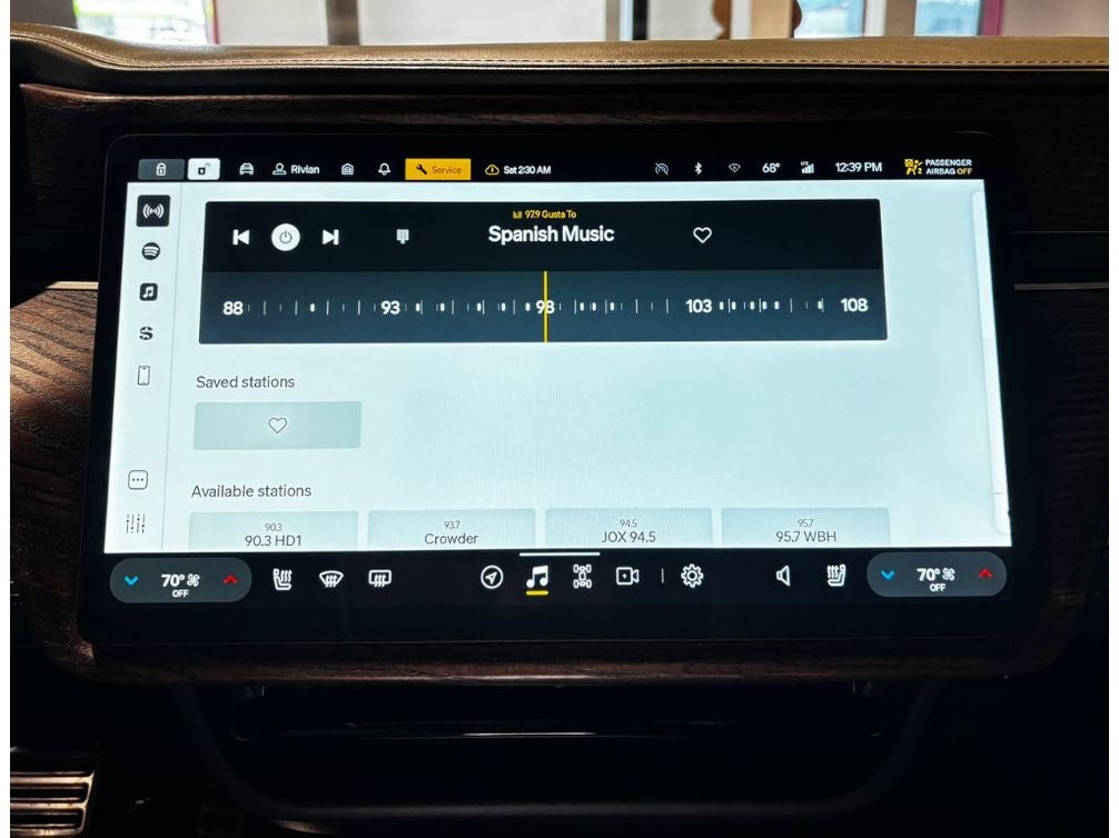 2023 Rivian R1T Adventure