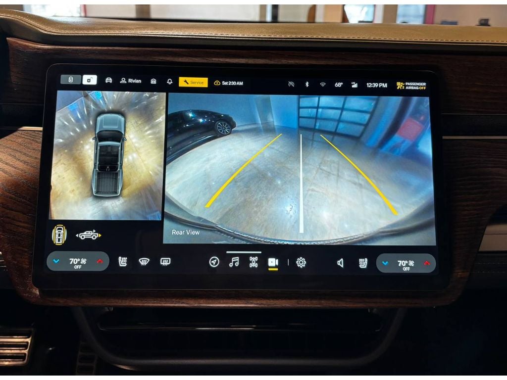 2023 Rivian R1T Adventure