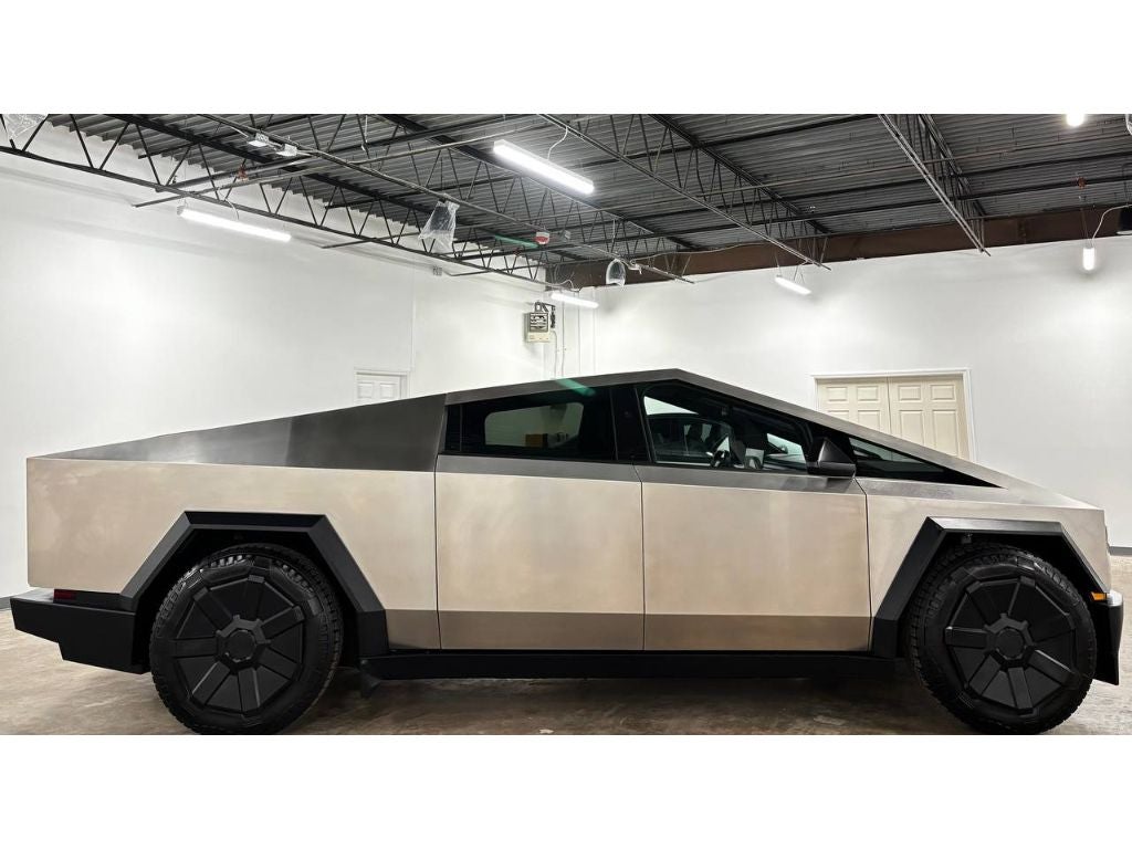 2024 Tesla Cybertruck Foundation