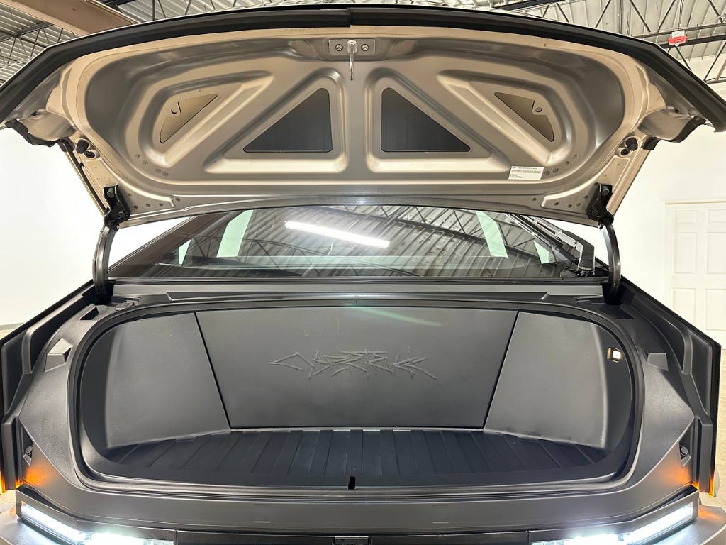 2024 Tesla Cybertruck Foundation