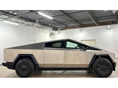 2024 Tesla Cybertruck Foundation