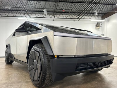 2025 Tesla Cybertruck Cyberbeast