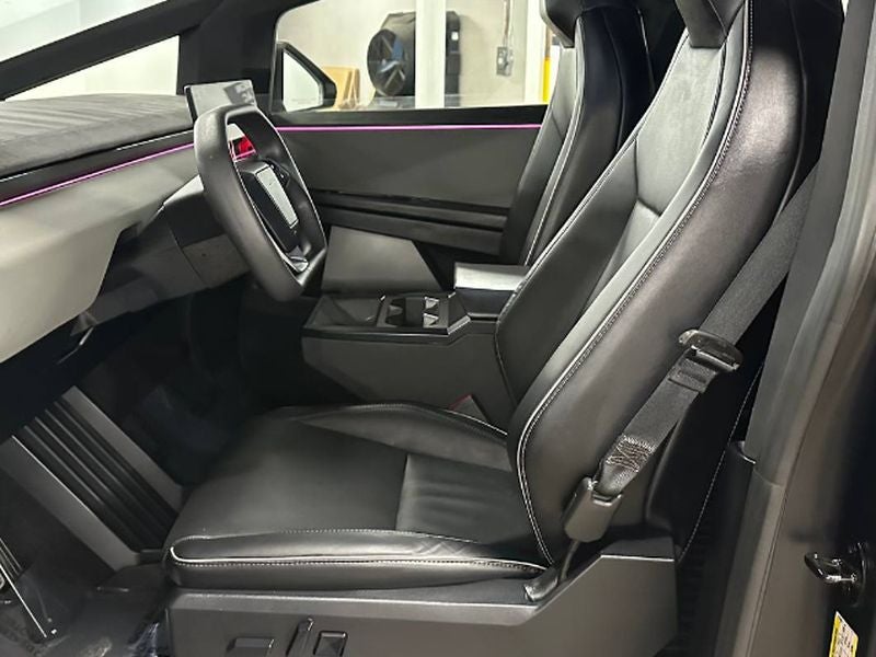 2024 Tesla Cybertruck Cyberbeast