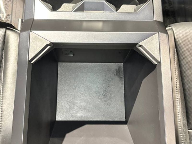 2024 Tesla Cybertruck Cyberbeast