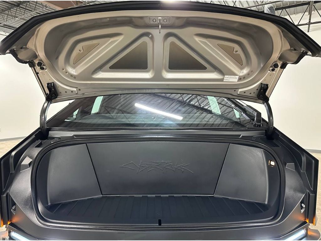 2024 Tesla Cybertruck Cyberbeast