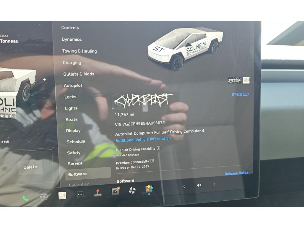 2024 Tesla Cybertruck Cyberbeast