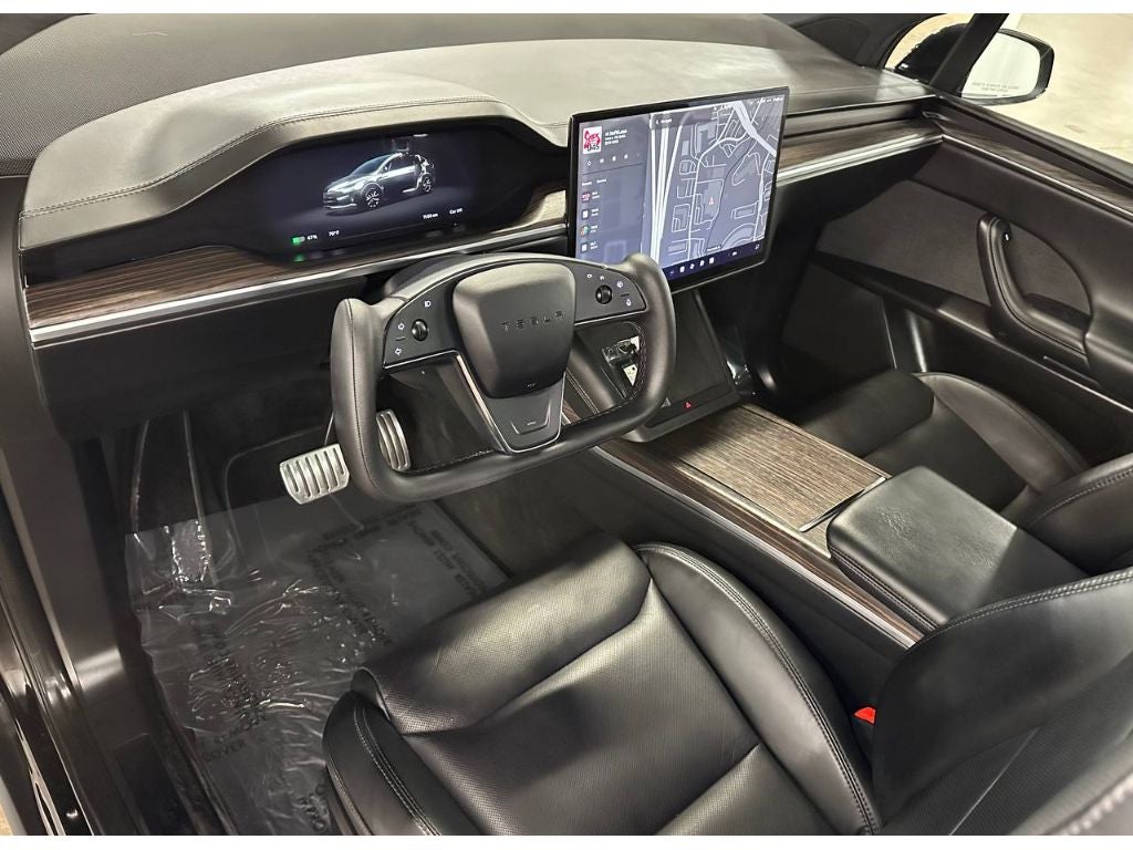 2023 Tesla Model X Standard Range
