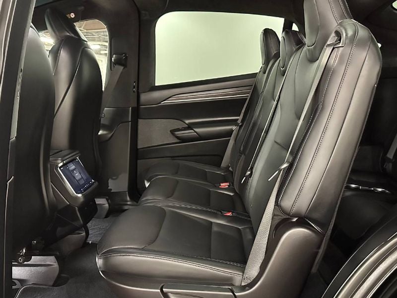 2023 Tesla Model X Standard Range