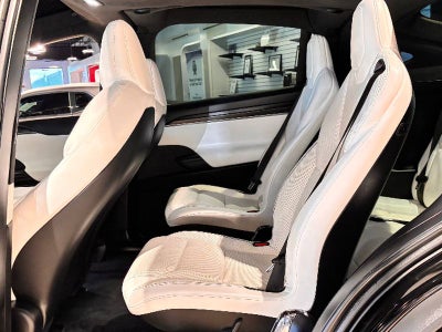 2022 Tesla Model X Plaid
