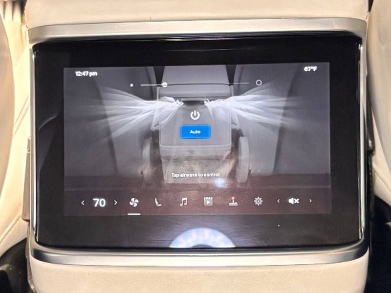 2022 Tesla Model X Plaid