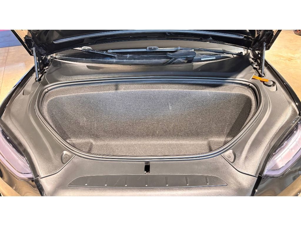 2022 Tesla Model X Plaid