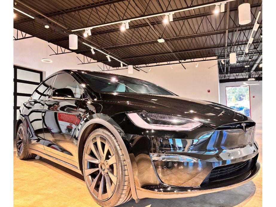 2022 Tesla Model X Plaid