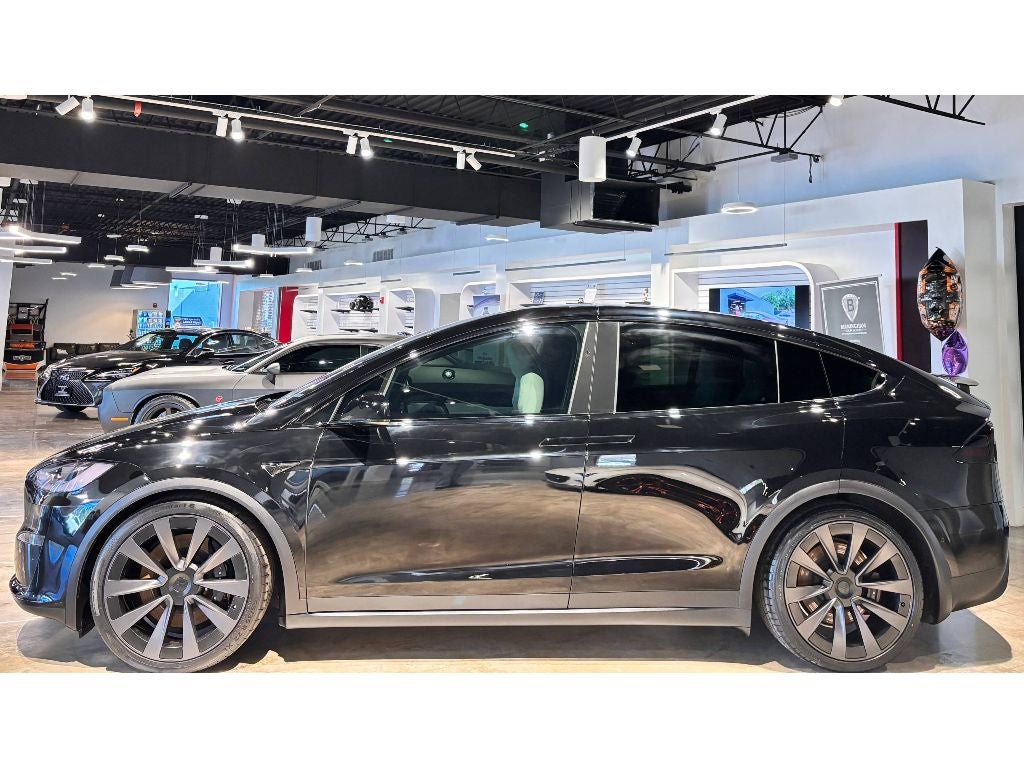 2022 Tesla Model X Plaid