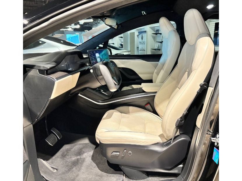 2022 Tesla Model X Plaid