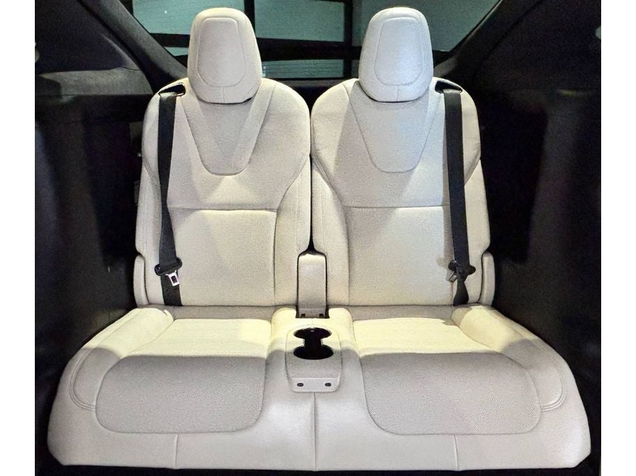 2022 Tesla Model X Plaid